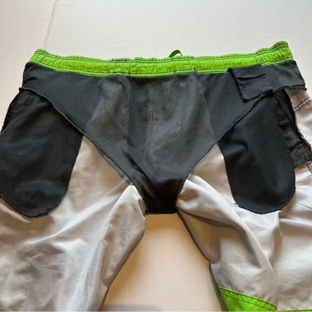 Speedo Men's Swim Trunks Mesh Lining Gray/Lime Green Size Large - Picture 7 of 8